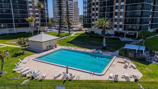 Surf Colony At Vanderbilt Beach, 15 Bluebill Ave #806, Naples, Florida 34108, image 2