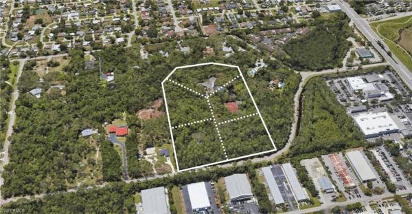 Coconut Creek, 3720 Gail Blvd, Naples, Florida 34104, image 2