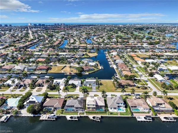 Marco Beach, 84 Gulfport Ct, Marco Island, Florida 34145, image 1