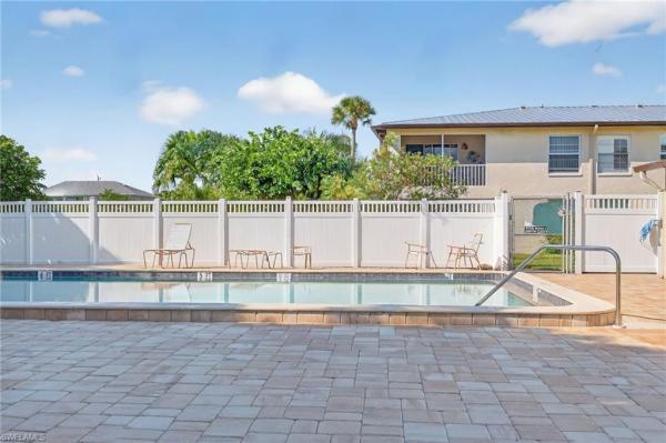 Sanibel Way, 16031 Dublin Cir #204, Fort Myers, Florida 33908, image 2
