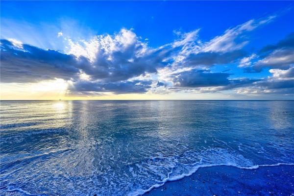 Lago Mar, 1550 N Gulf Shore Blvd #W4, Naples, Florida 34102, image 2