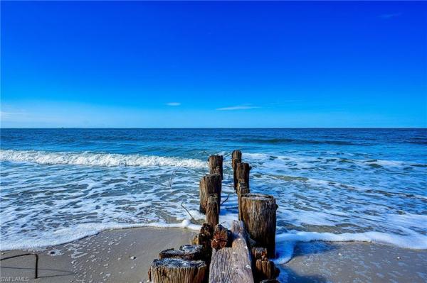 1550 Gulf Shore Blvd N #W4, Naples, Florida 34102, image 1