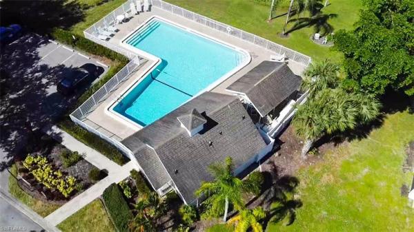 Williamsburg, 13609 Admiral Ct, Fort Myers, Florida 33912, image 2