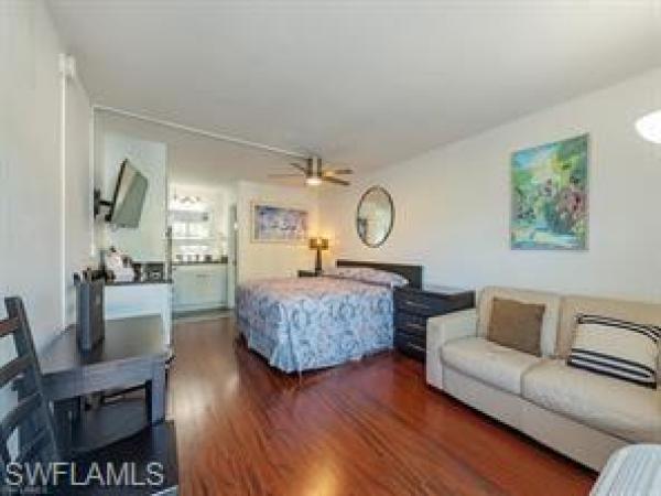 2555 Tamiami Trl N #109, Naples, Florida 34103, image 1