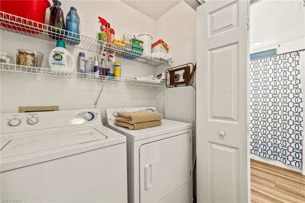 280 Robin Hood Cir #101, Naples, Florida 34104, image 1