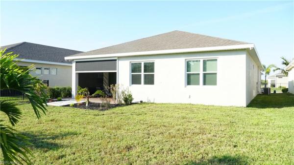 Stonewater, 860 Heather Lake Ave, Cape Coral, Florida 33993, image 2