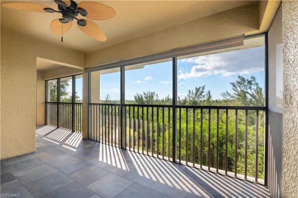10060 Lake Cove Dr #301, Fort Myers, Florida 33908, image 1