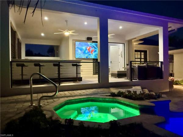 Coquina Sands, 1555 Crayton Rd, Naples, Florida 34102, image 2
