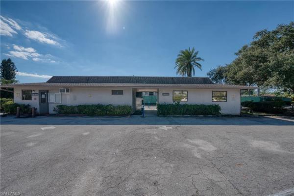 Lakewood Villas, 3103 Boca Ciega Dr, Naples, Florida 34112, image 2