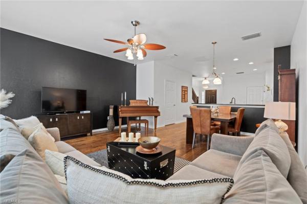 Pinehurst At Stratford Place, 941 Hampton Cir #109, Naples, Florida 34105, image 1