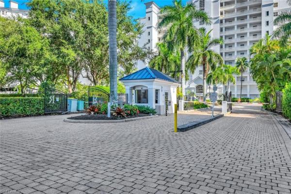 Regatta At Vanderbilt Beach, 410 Flagship Dr #501, Naples, Florida 34108, image 2