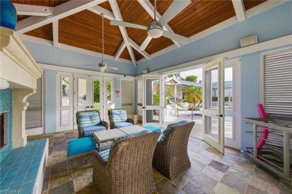 445 Cove Tower Dr #702, Naples, Florida 34110, image 1