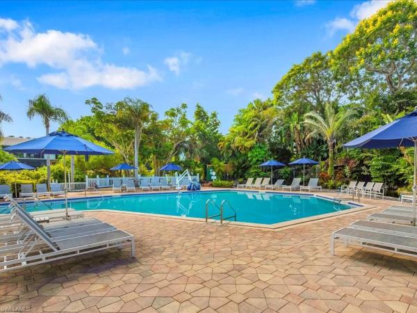 Park Shore Resort, 600 Neapolitan Way #225, Naples, Florida 34103, image 2