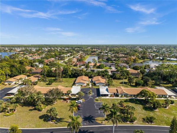 Boca Ciega Village, 1071 Pine Isle Ln #1071, Naples, Florida 34112, image 2