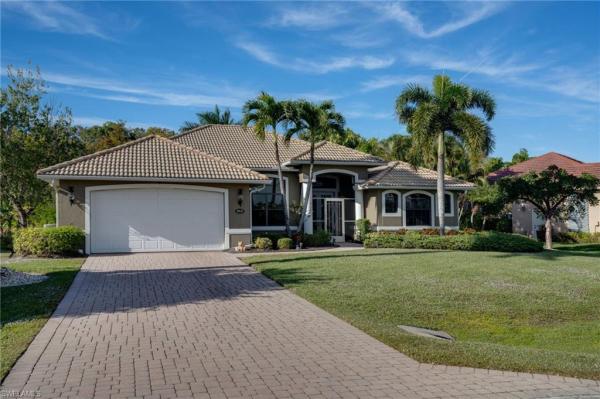 Royal Palm Golf Estates, 18127 Royal Hammock Blvd, Naples, Florida 34114, image 1
