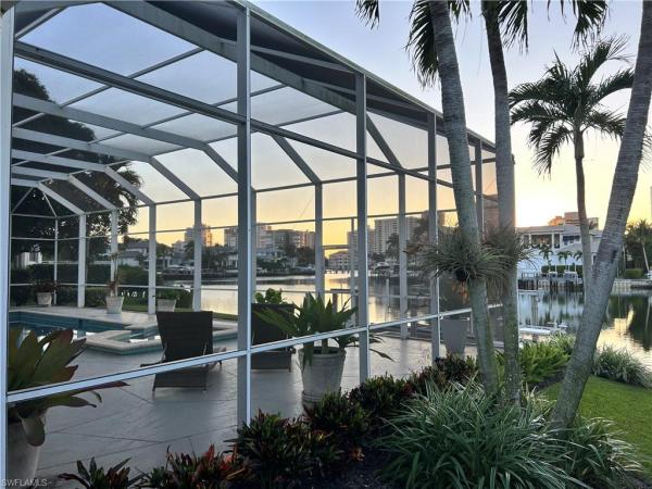 Park Shore, 4459 Crayton Rd, Naples, Florida 34103, image 1
