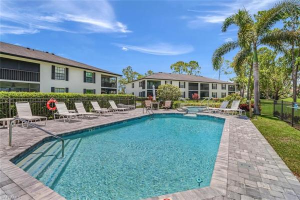 Eaglewood, 801 Augusta Blvd #4, Naples, Florida 34113, image 2