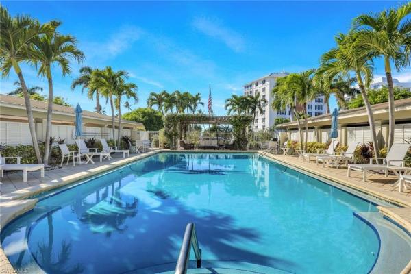 Miramar, 2750 Gulf Shore Blvd N #402, Naples, Florida 34103, image 2