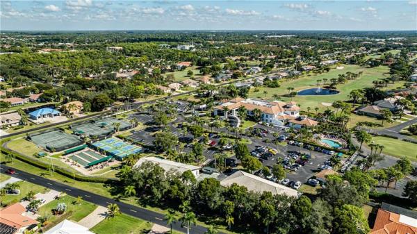 Lake Club At Spanish Wells, 28514 Highgate Dr, Bonita Springs, Florida 34135, image 2