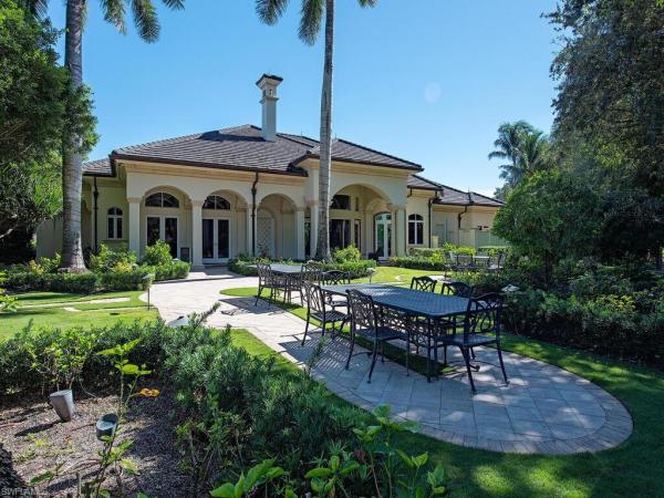 Pointe Verde At Pelican Bay, 6955 Verde Way, Naples, Florida 34108, image 1