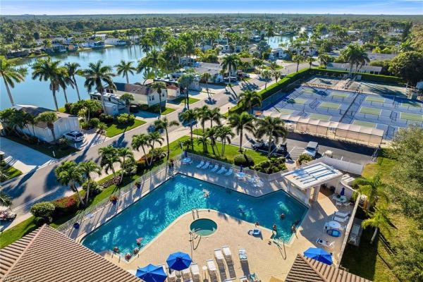 Silver Lakes RV Resort & Golf Club, 1113 Diamond Lake Cir, Naples, Florida 34114, image 1