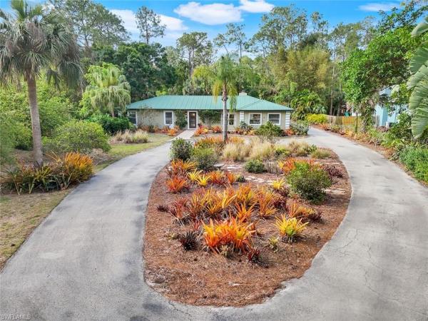 Golden Gate Estates, 5248 Coral Wood Dr, Naples, Florida 34119, image 3