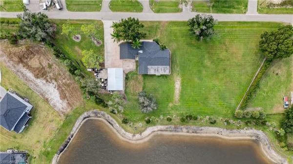 North Fort Myers No HOA, 17060 Cypress Creek Dr, North Fort Myers, Florida 33917, image 1