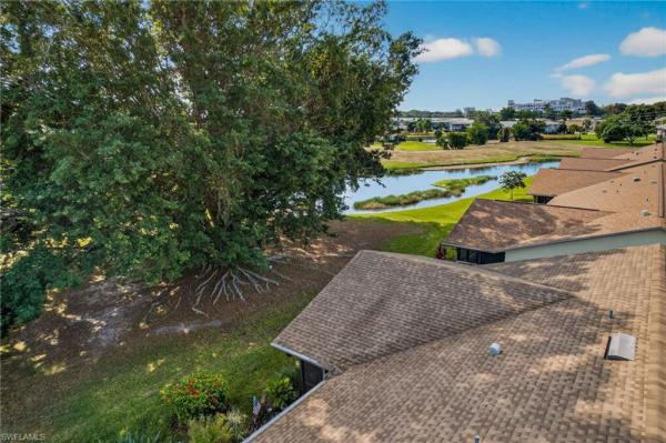Lakewood Villas, 314 Reynolds Ct, Naples, Florida 34112, image 2