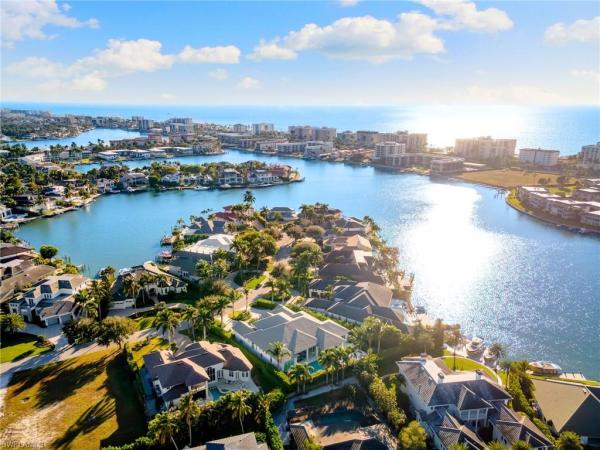 The Moorings, 383 Cuddy Ct, Naples, Florida 34103, image 1