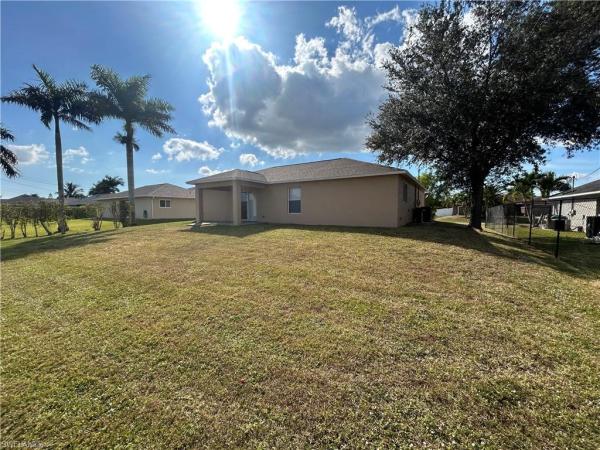 Cape Coral Residential, 813 SW 10th Pl #, Cape Coral, Florida 33991, image 1