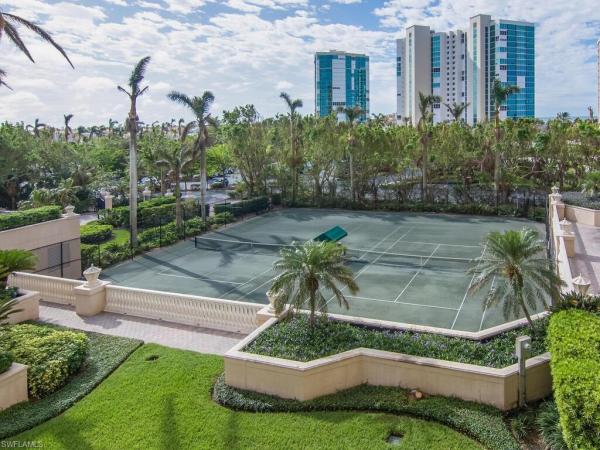 The Brittany At Park Shore, 4021 Gulf Shore Blvd N #403, Naples, Florida 34103, image 2