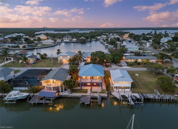 Goodland Isles,  #, Goodland, Florida 34140, image 1