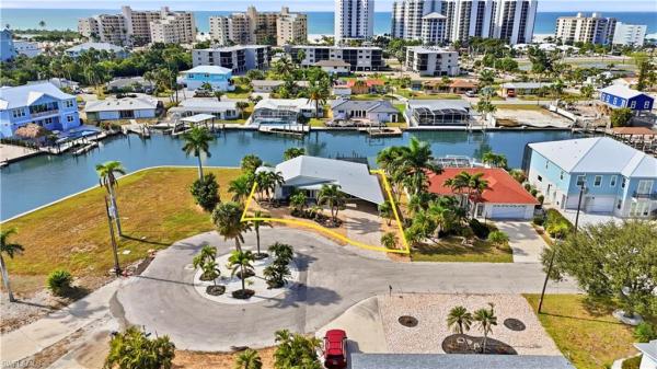 Fairview Isles, 10 Clearview Blvd, Fort Myers Beach, Florida 33931, image 1