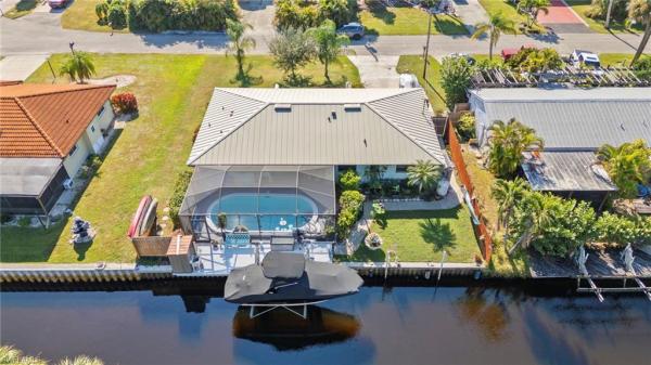 Holeusa Estates, 95 Cardinal Dr, North Fort Myers, Florida 33917, image 2