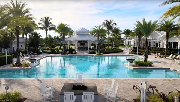 Greyhawk At Golf Club Of The Everglades, 9260 Cormorant Dr, Naples, Florida 34120, image 3