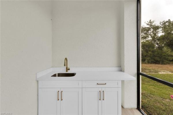 Lehigh Acres, 2604 SW 56th St, Lehigh Acres, Florida 33976, image 1