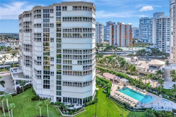 Monaco Beach Club At Park Shore, 4401 N Gulf Shore Blvd #C205, Naples, Florida 34103, image 2