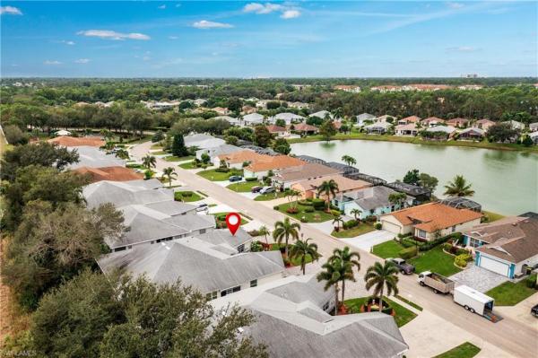 Maplewood, 455 Crossfield Cir #71, Naples, Florida 34104, image 2