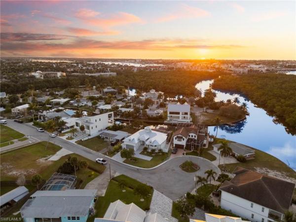 Brookside, 1794 Holiday Ln, Naples, Florida 34104, image 1