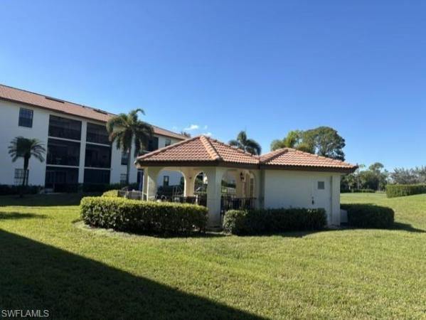 Eaglewood, 605 Augusta Blvd #4, Naples, Florida 34113, image 2