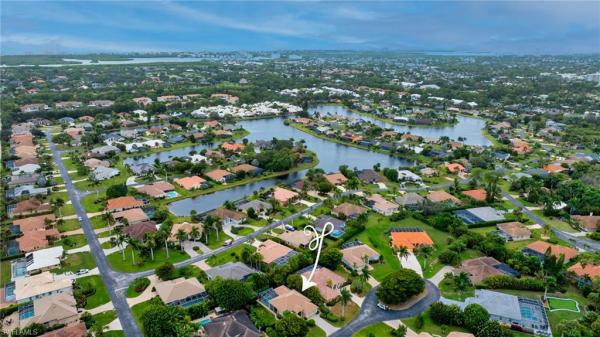 Vanderbilt Lakes, 28985 Seton Ct, Bonita Springs, Florida 34134, image 2