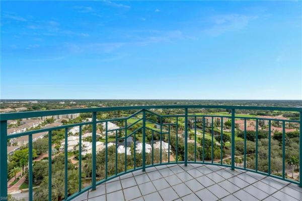 7515 Pelican Bay Blvd #22C, Naples, Florida 34108, image 1