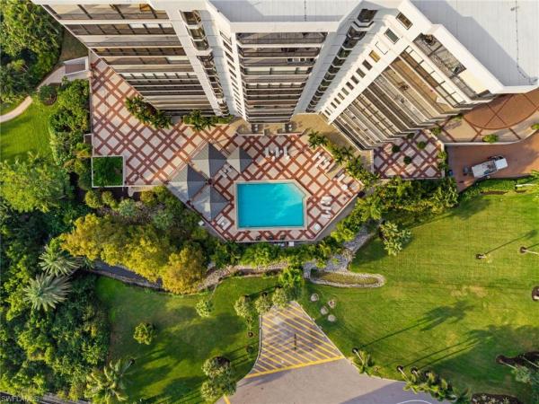 Dorchester At Pelican Bay, 6075 Pelican Bay Blvd #104, Naples, Florida 34108, image 1