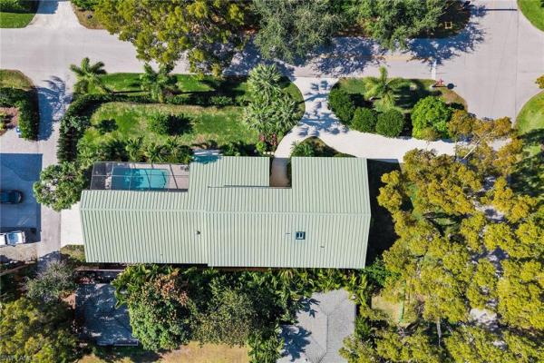 Olde Naples, 416 N 3rd Ave, Naples, Florida 34102, image 2