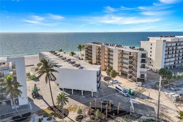 25830 Hickory Blvd #101, Bonita Springs, Florida 34134, image 1