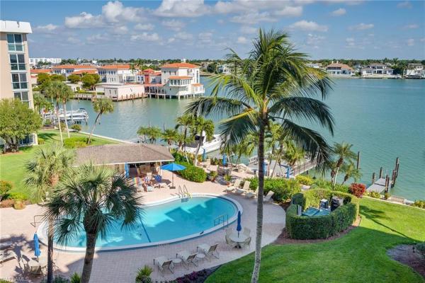 Venetian Cove Club At Park Shore, 3500 Gulf Shore Blvd N #505, Naples, Florida 34103, image 3