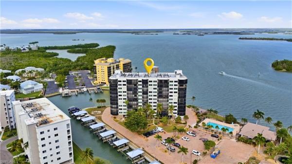 Harbour Pointe At Bay Beach, 4265 Bay Beach Ln #926, Fort Myers Beach, Florida 33931, image 2