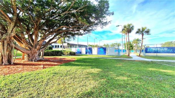 Naples Bath & Tennis Club, 406 Meadowlark Ln #406A, Naples, Florida 34105, image 3
