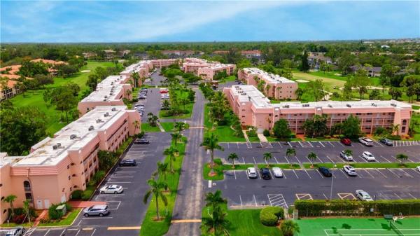 190 Turtle Lake Ct #311, Naples, Florida 34105, image 1