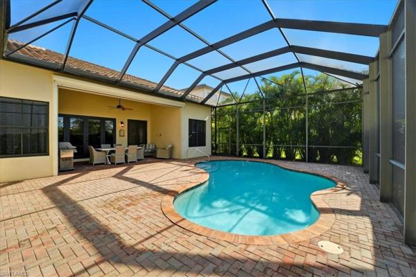 5149 Roma St, Naples, Florida 34142, image 1